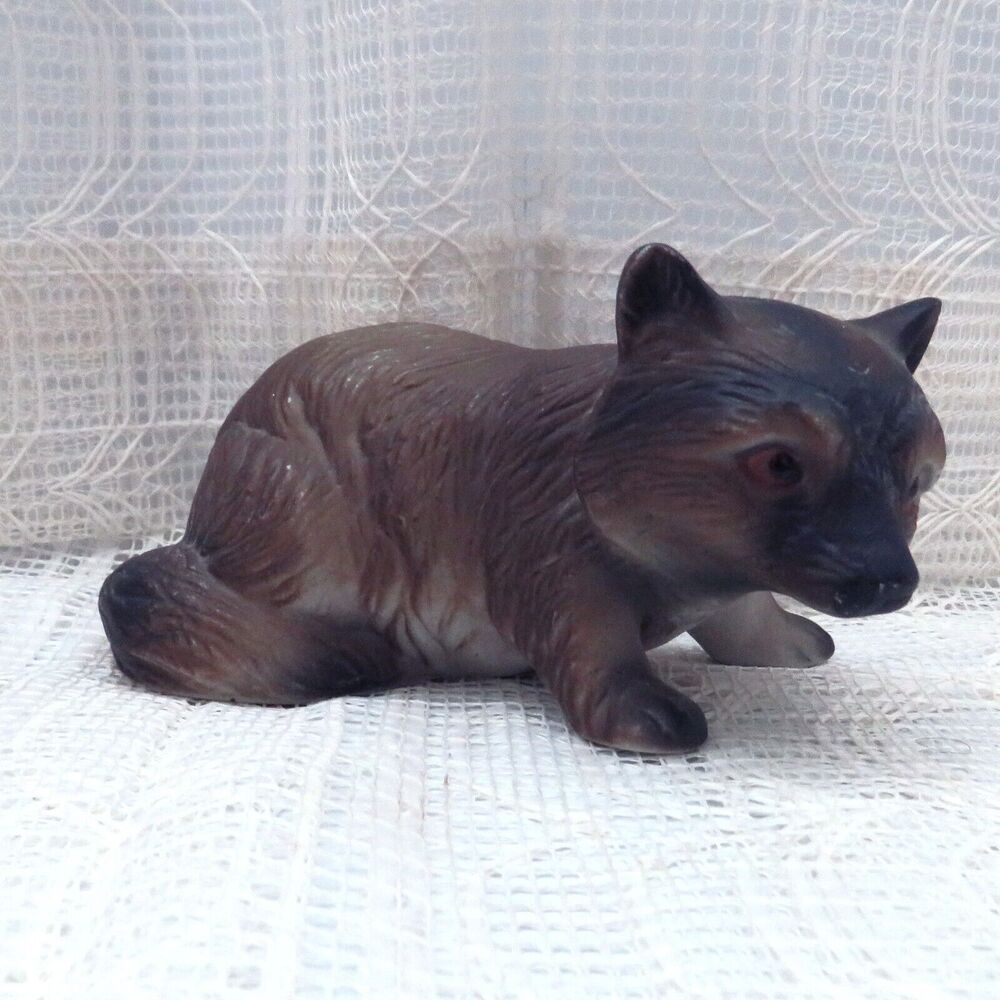 Porcelain Fox Figurine, Fox Statue for Woodland Home Decor Nic Nac Brown